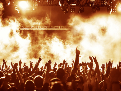 「群衆の狂気」から学べること