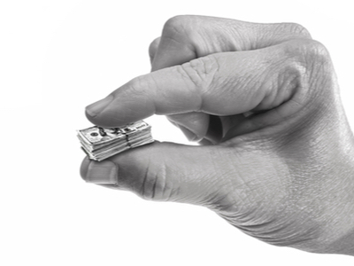 ドル下落から利益を得る最善の方法