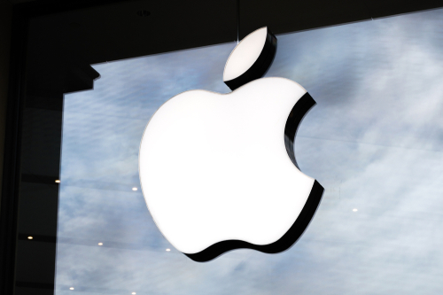 新型iPhoneはアップルの株価をどう引き上げるか